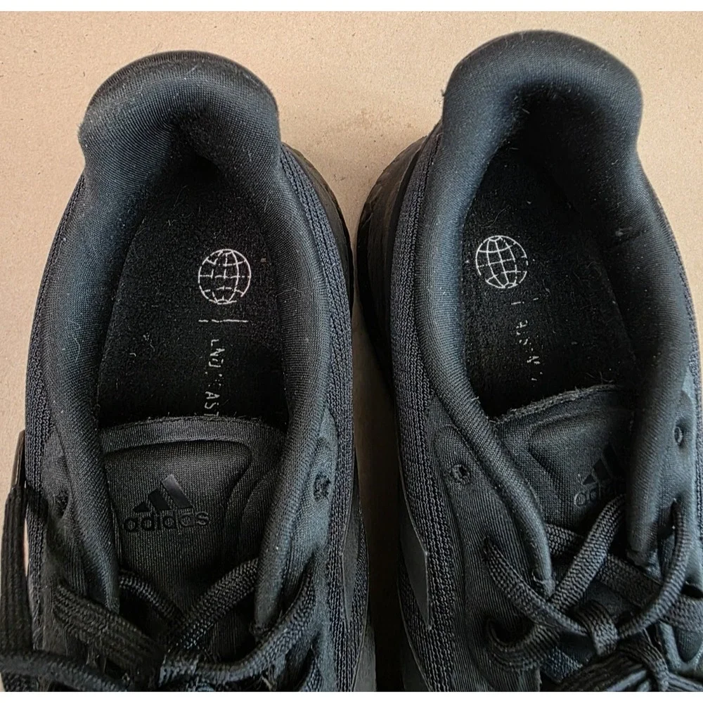 Adidas (Sz 10) Men's SuperNova Triple Black H04467 Running Shoes